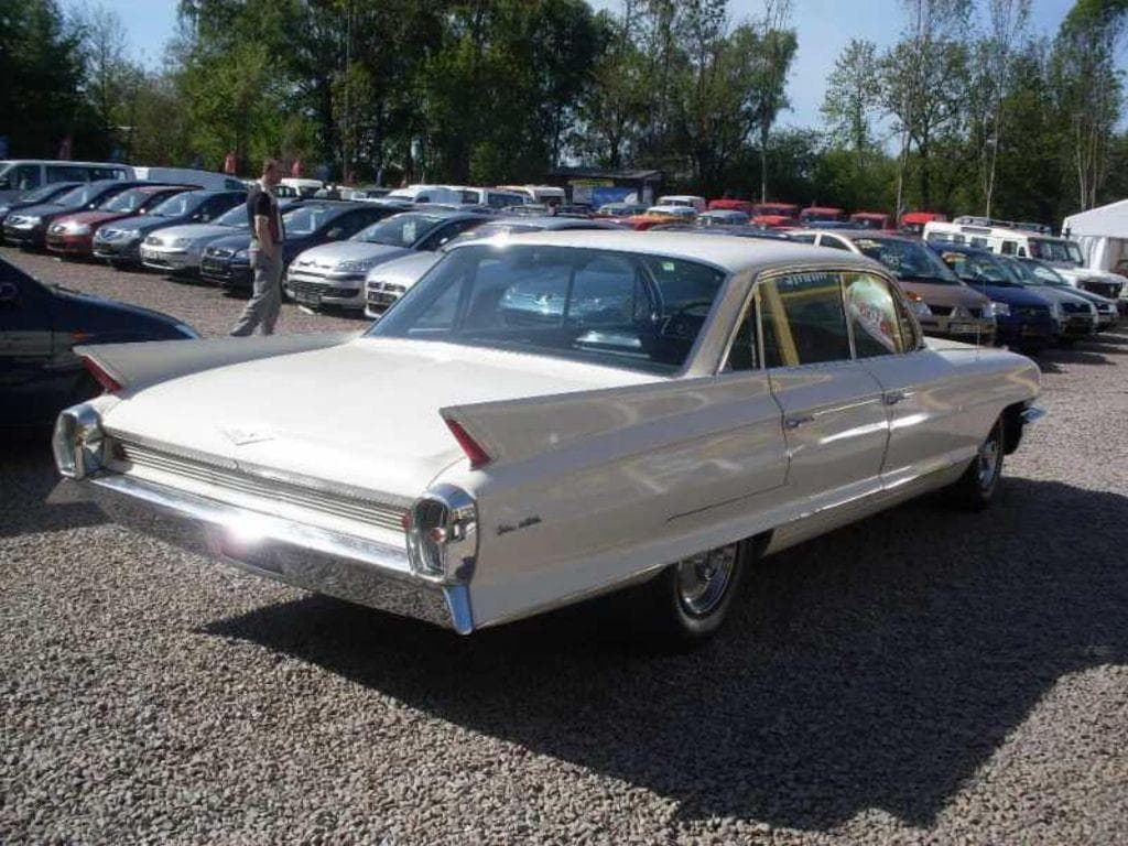 1962 Cadillac DEVILLE - 6
