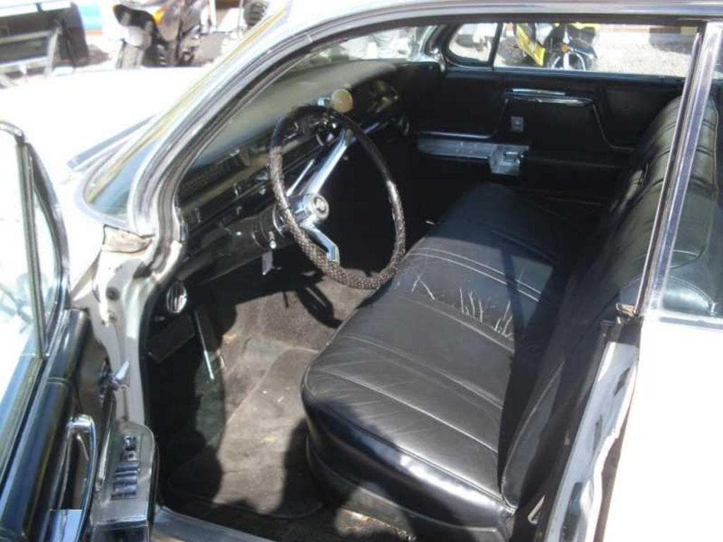 1962 Cadillac DEVILLE - 7