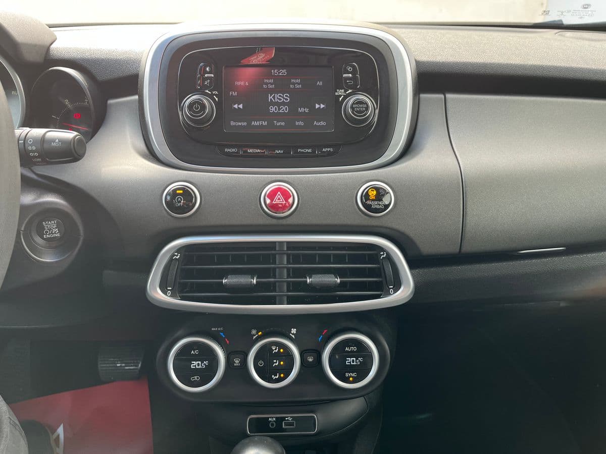 2017 Fiat 500X - 10