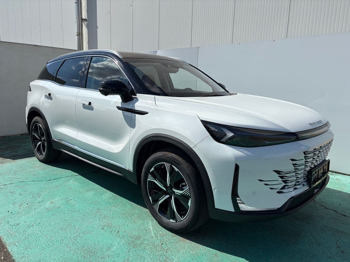 BAIC X7 1.5, 138kW, A/T, PANO, Masáž