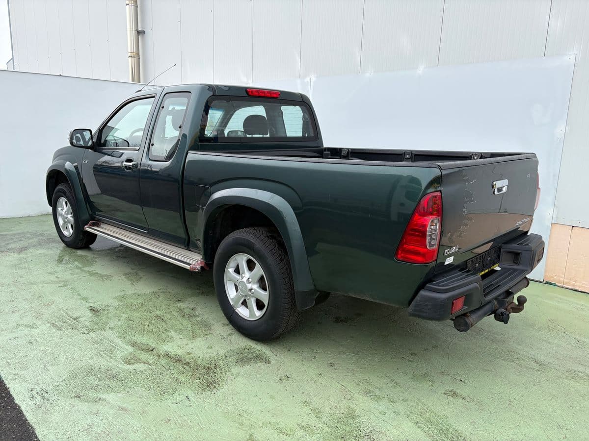 2010 Isuzu D-Max - 4