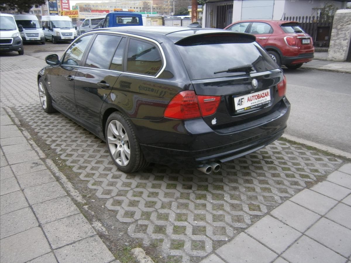2009 BMW 3-Series - 4