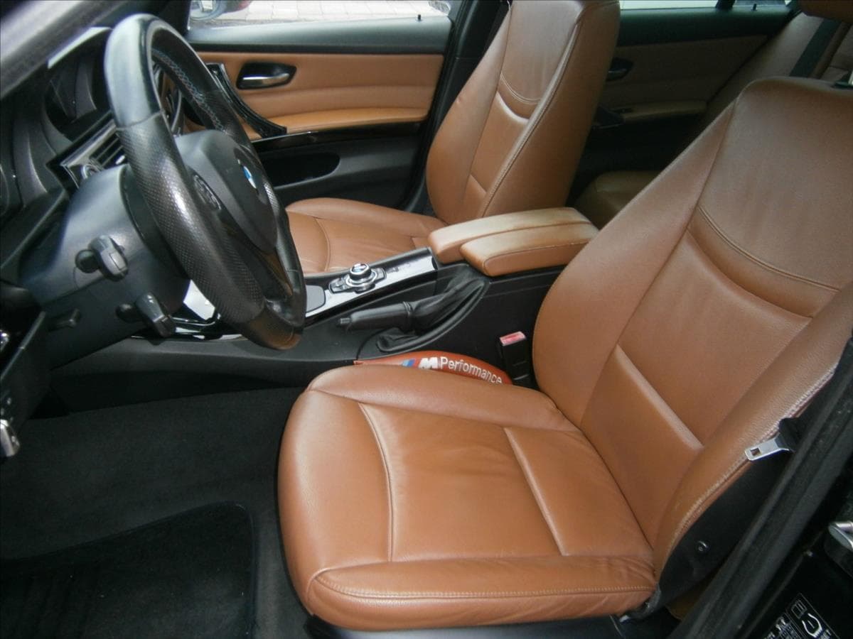 2009 BMW 3-Series - 7