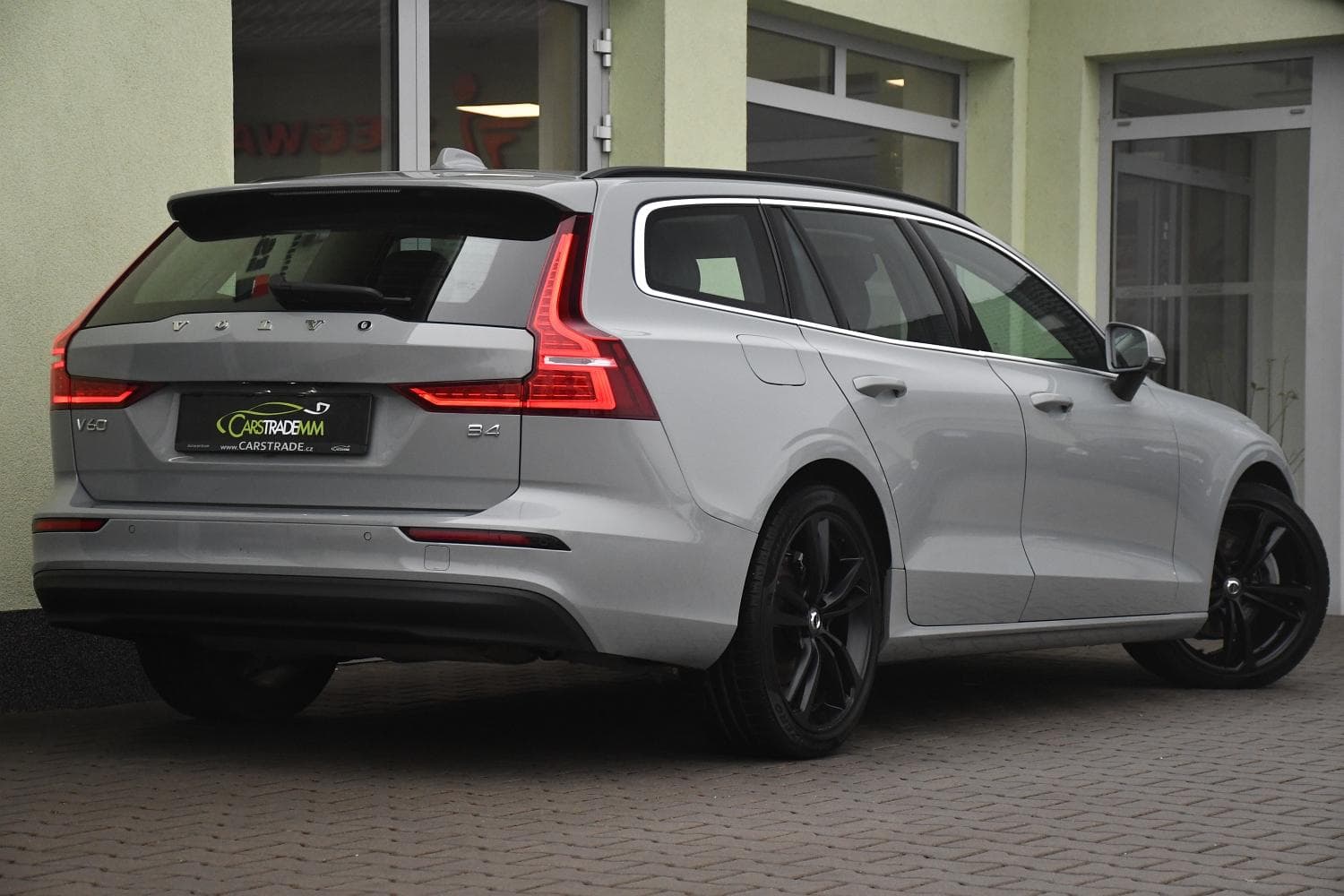 2023 Volvo V60 - 9