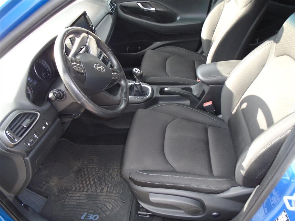 2017 Hyundai i30 - 11