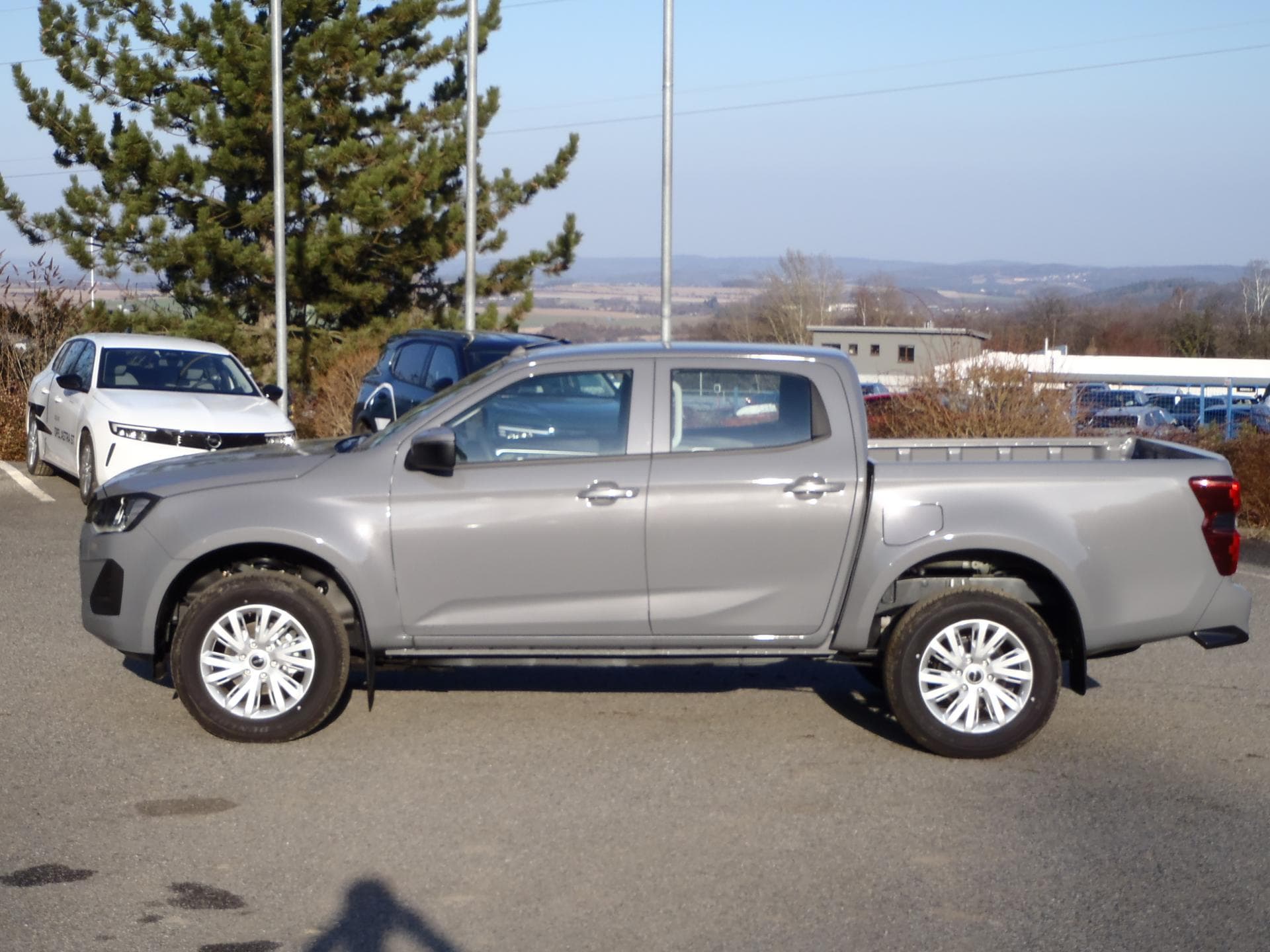 2025 Isuzu D-Max - 17