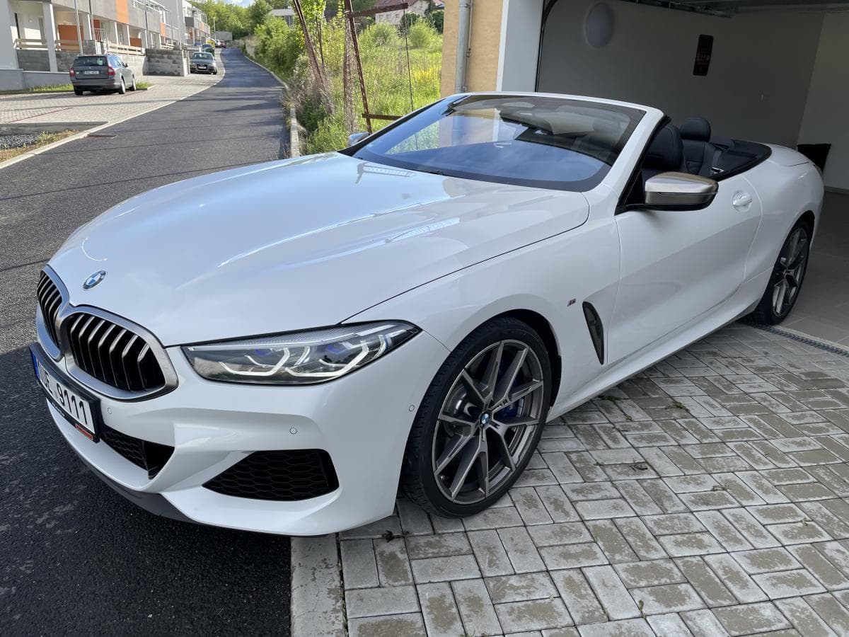 BMW M8 - 8