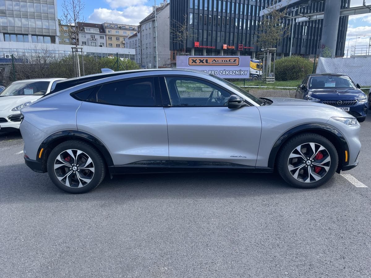 2022 Ford Ostatní - 4