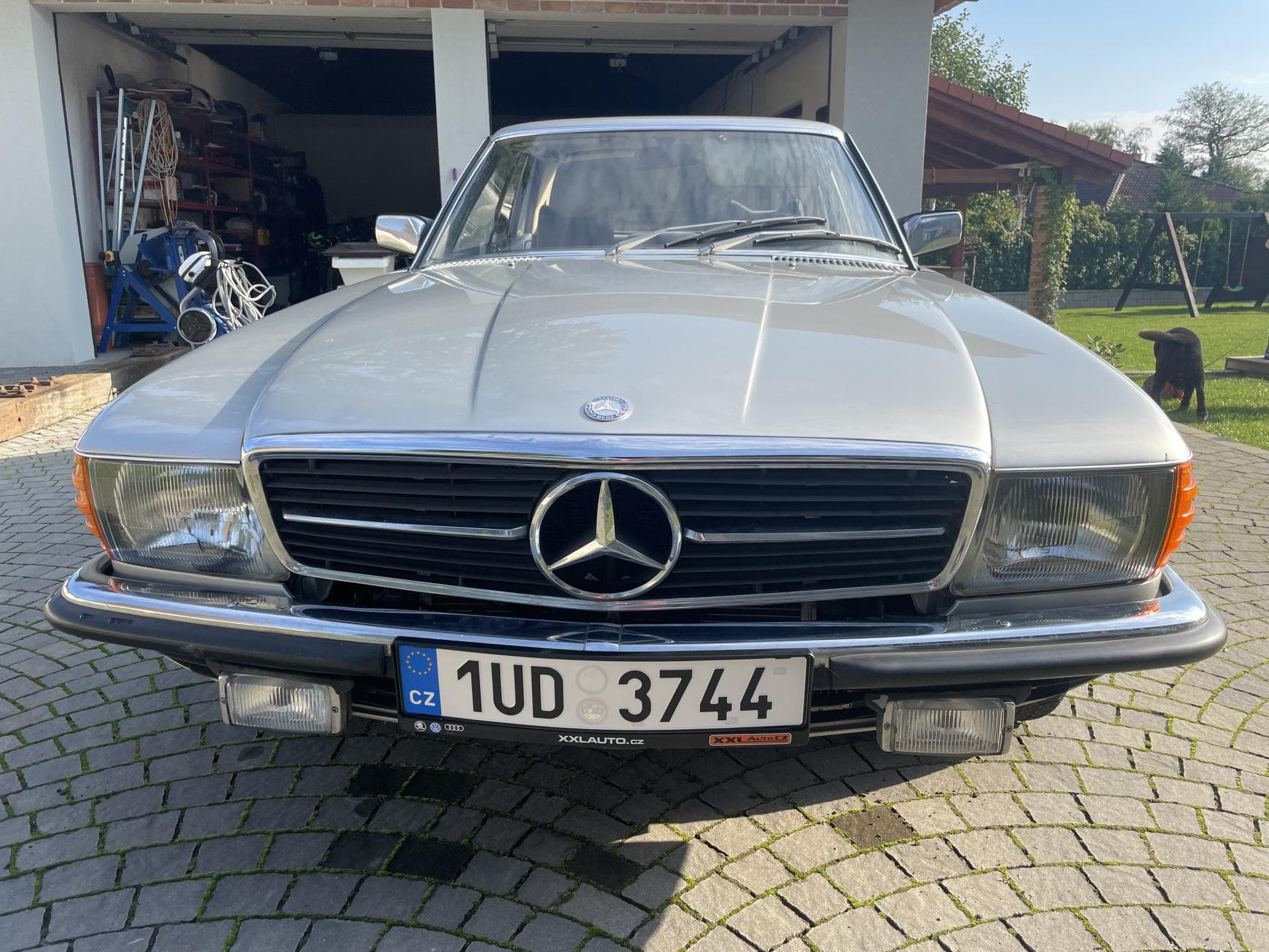 1979 Mercedes-Benz Slc - 2