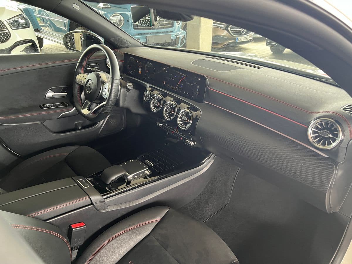 2023 Mercedes-Benz CLA - 12