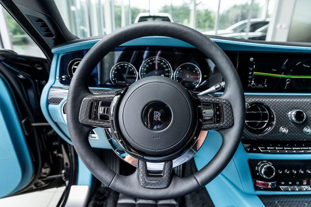 Rolls-Royce GHOST - 6