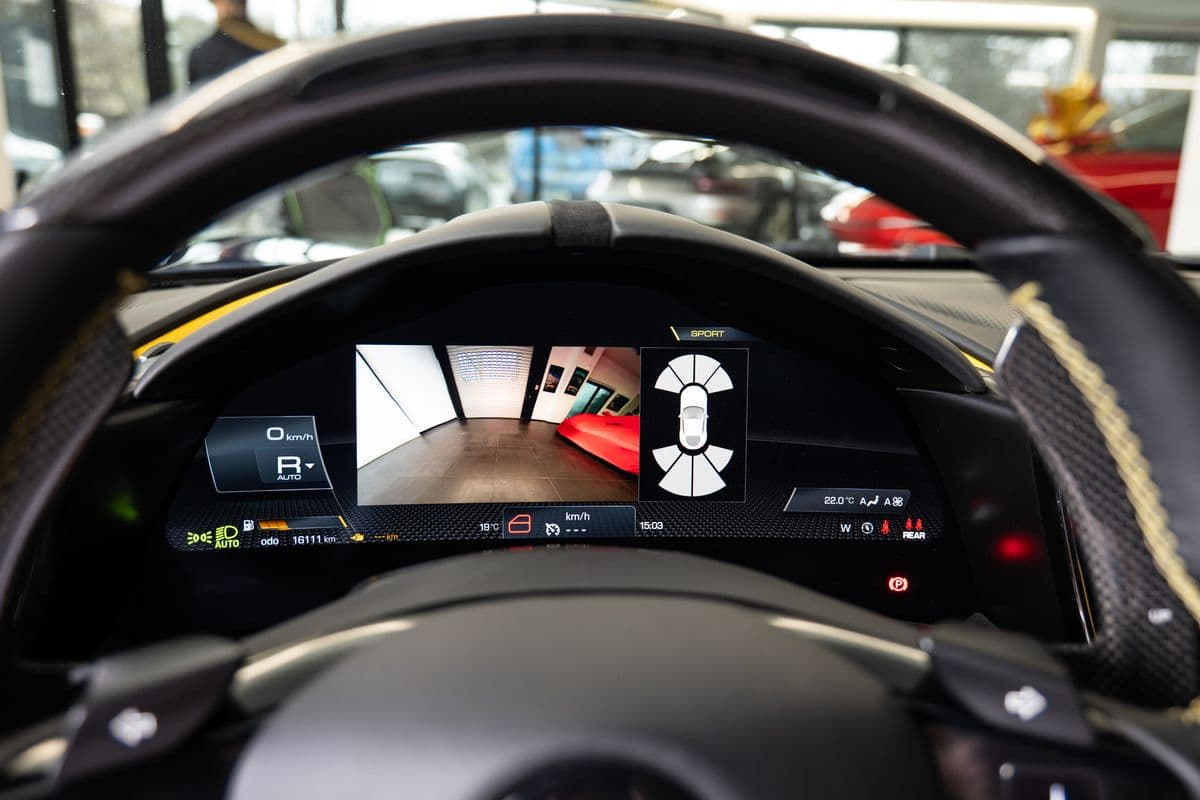 2023 Ferrari ROMA - 8
