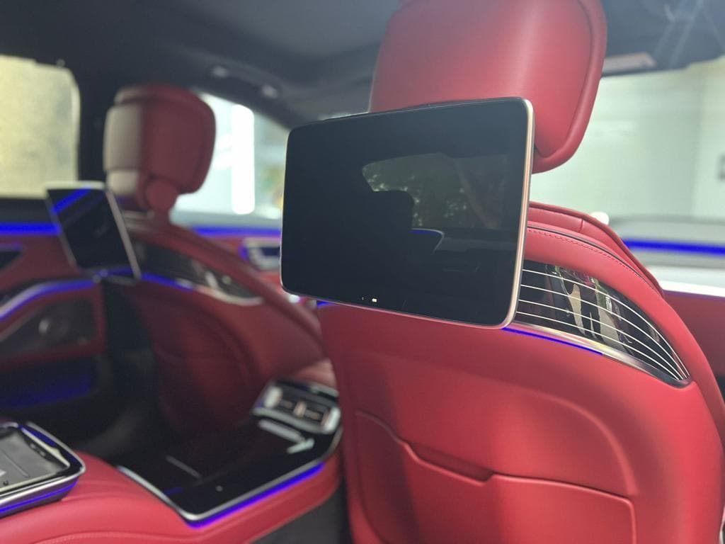 Mercedes-Benz S-Class - 8