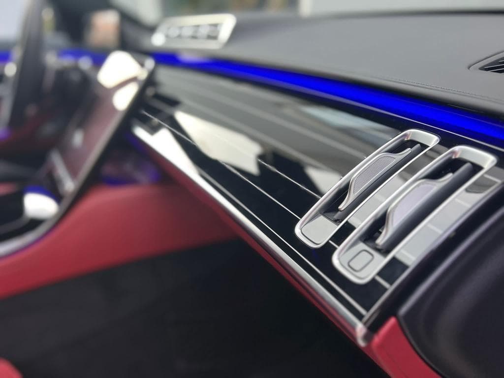 Mercedes-Benz S-Class - 9