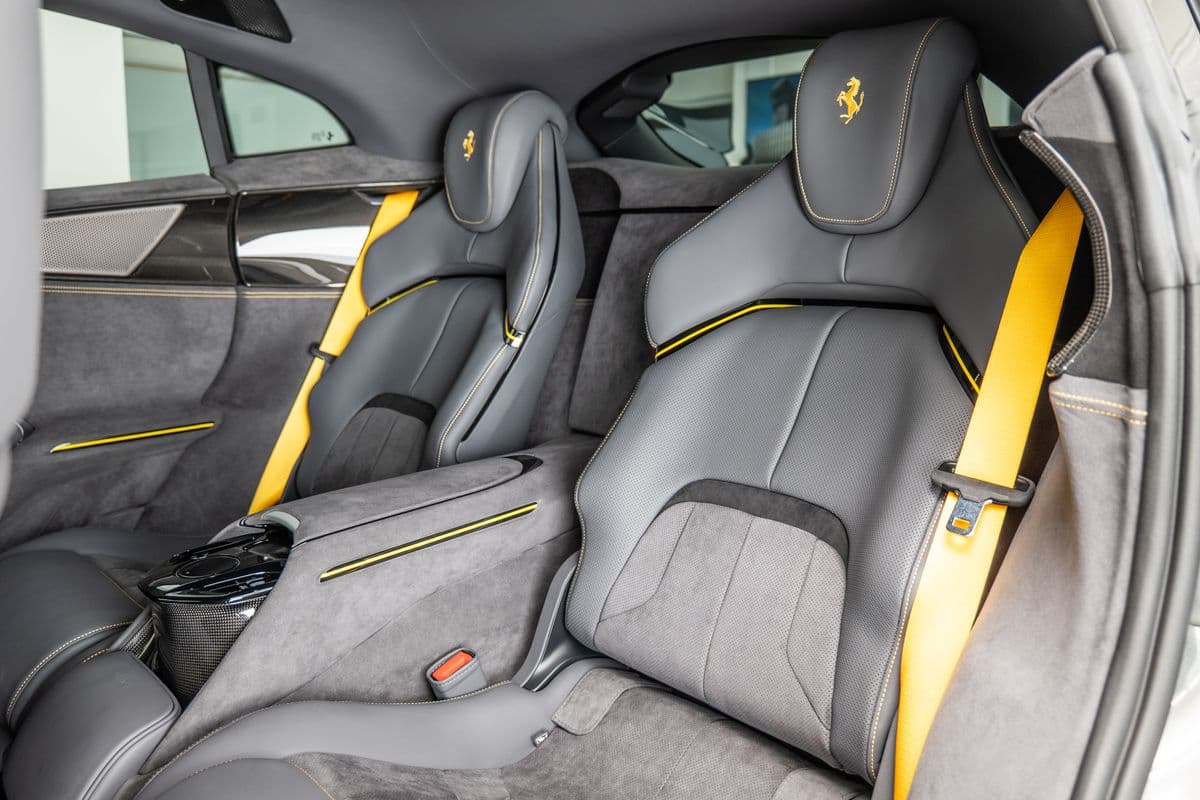 2024 Ferrari PUROSANGUE - 12