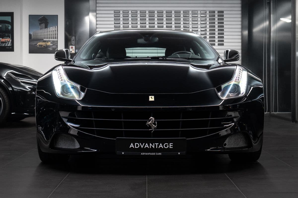 2012 Ferrari FF - 2