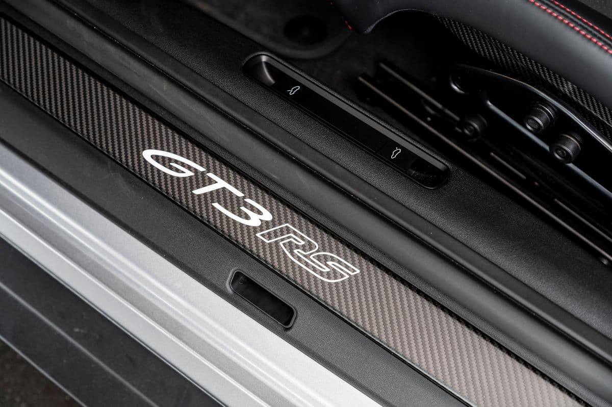 2025 Porsche 911 - 10