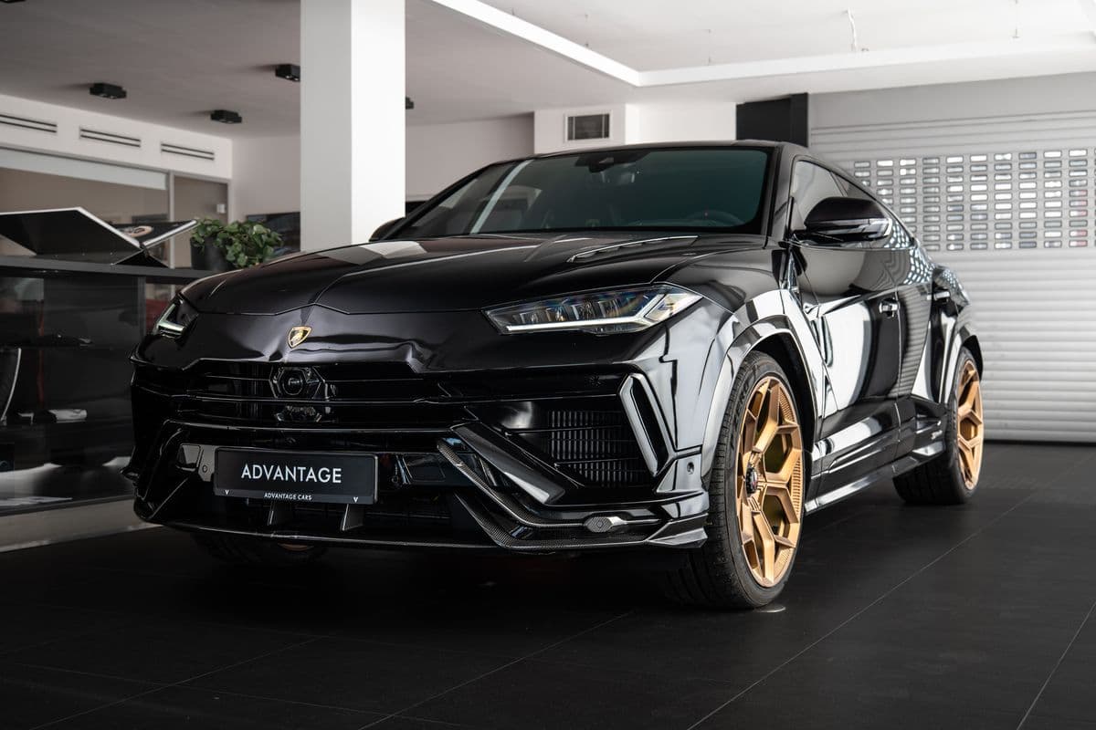 2025 Lamborghini URUS