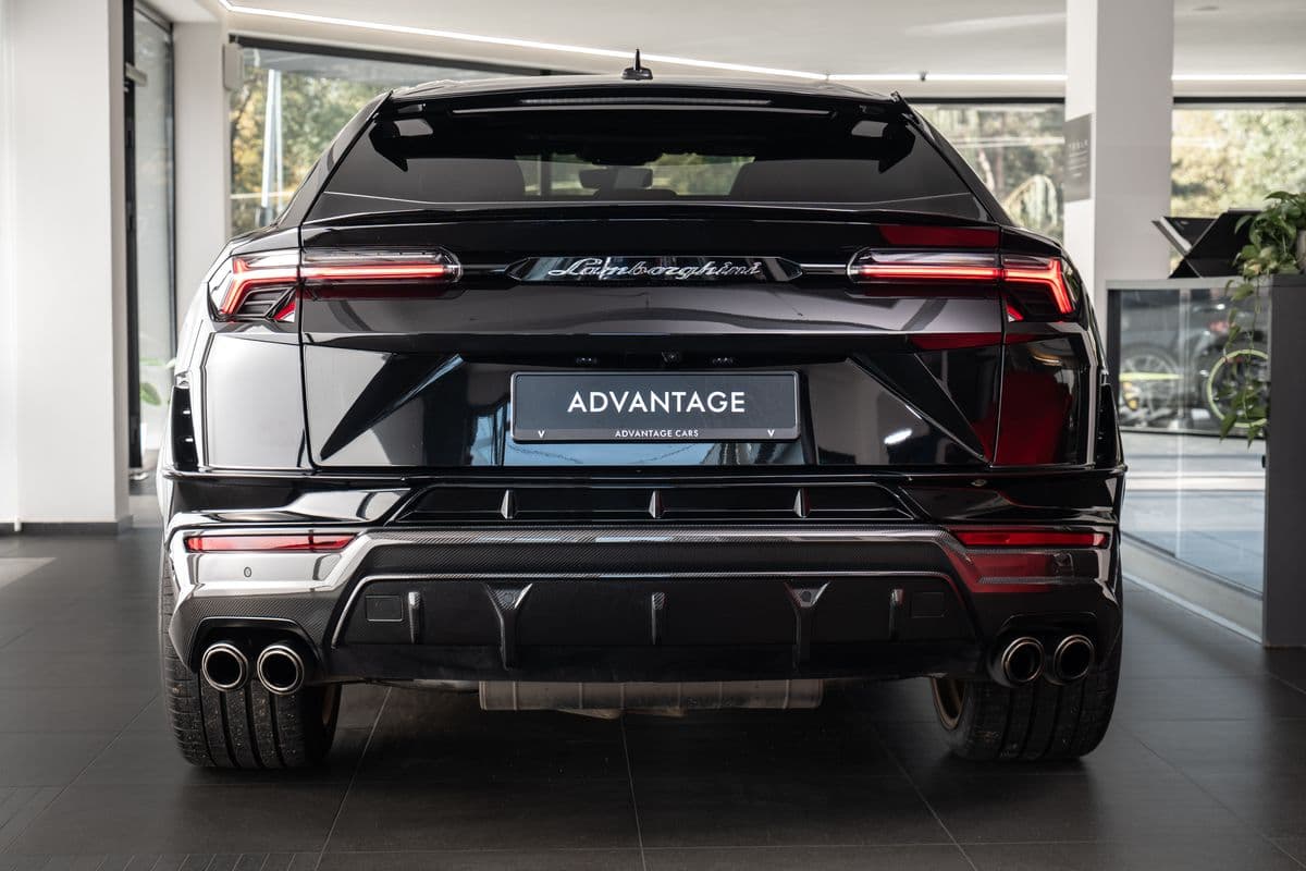 2025 Lamborghini URUS - 3