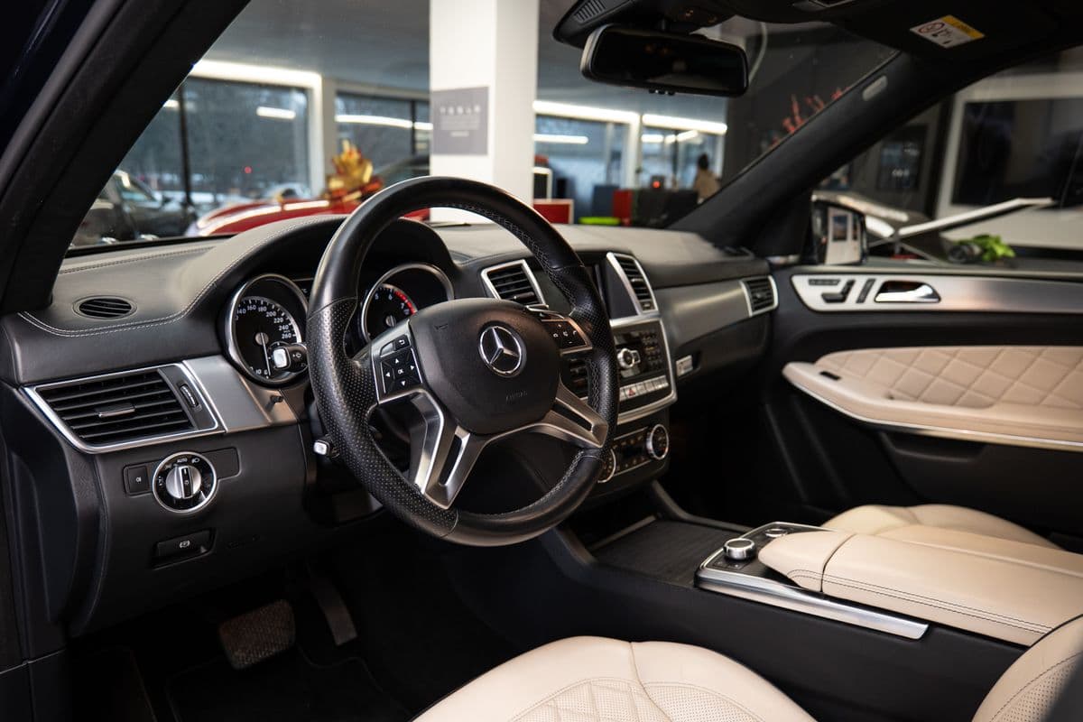 2015 Mercedes-Benz GL - 5