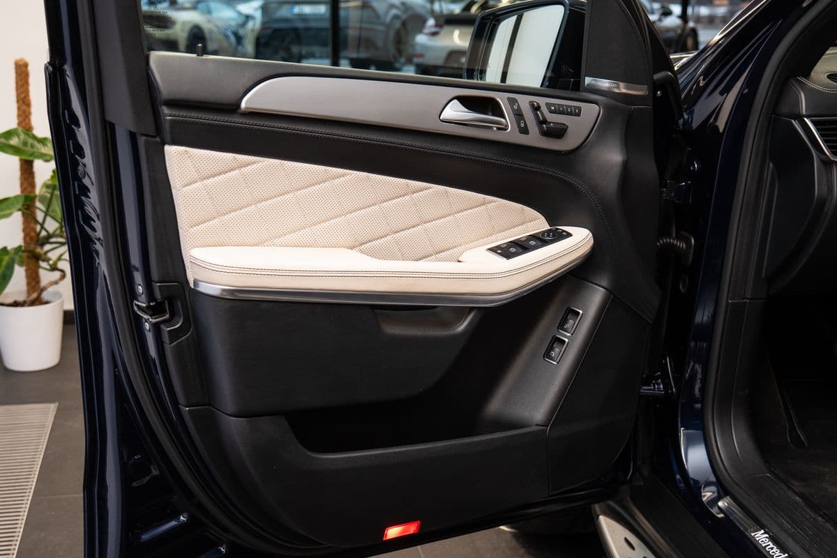 2015 Mercedes-Benz GL - 7
