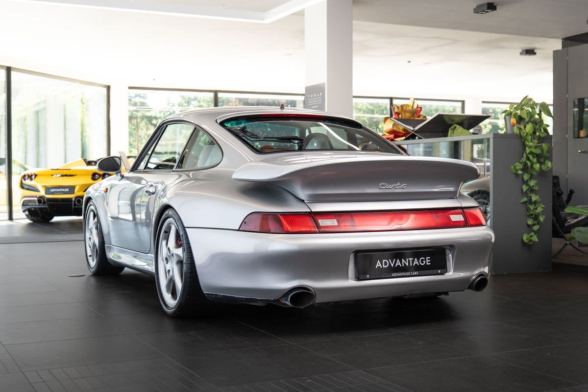 1997 Porsche 911 - 4
