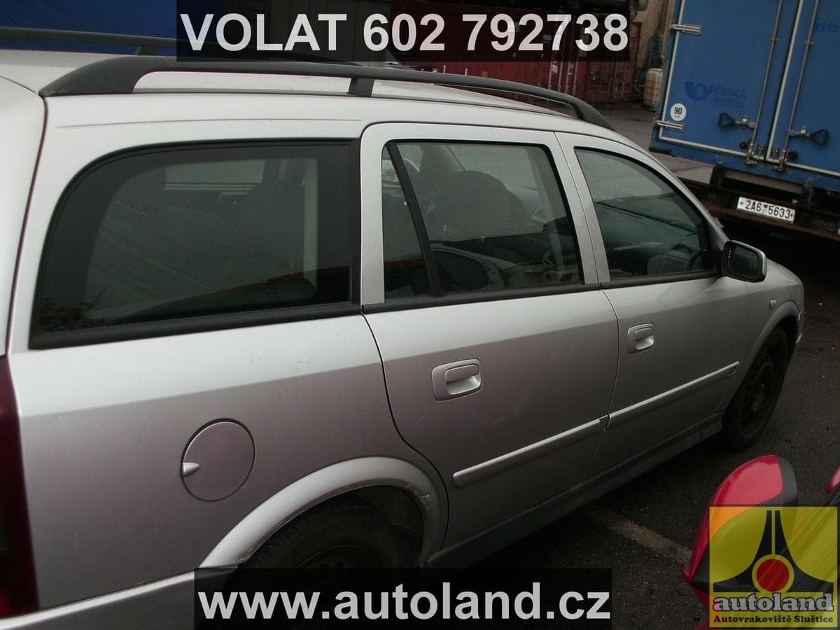 Opel ASTRA - 4