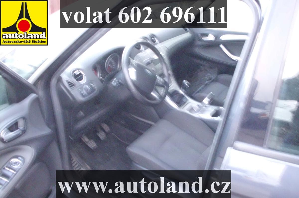 Ford S-MAX - 8