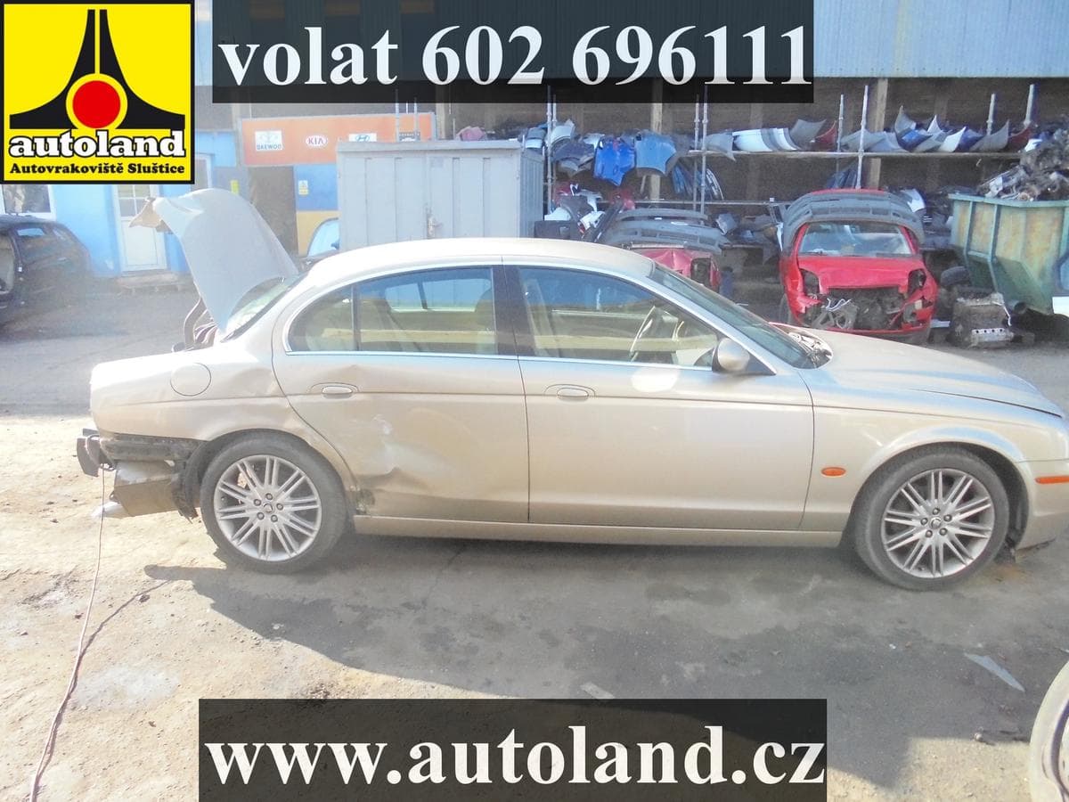 Jaguar S-TYPE - 2