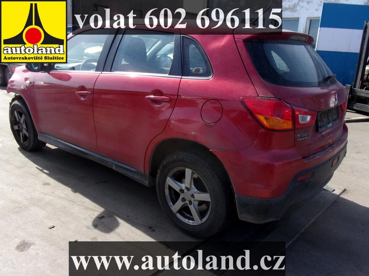 Mitsubishi ASX - 4
