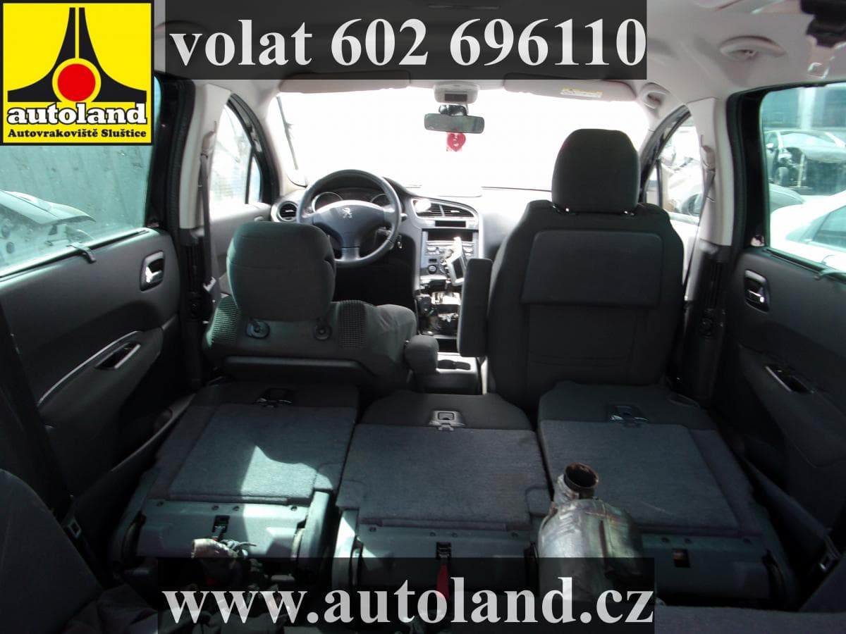 Peugeot 5008 - 5