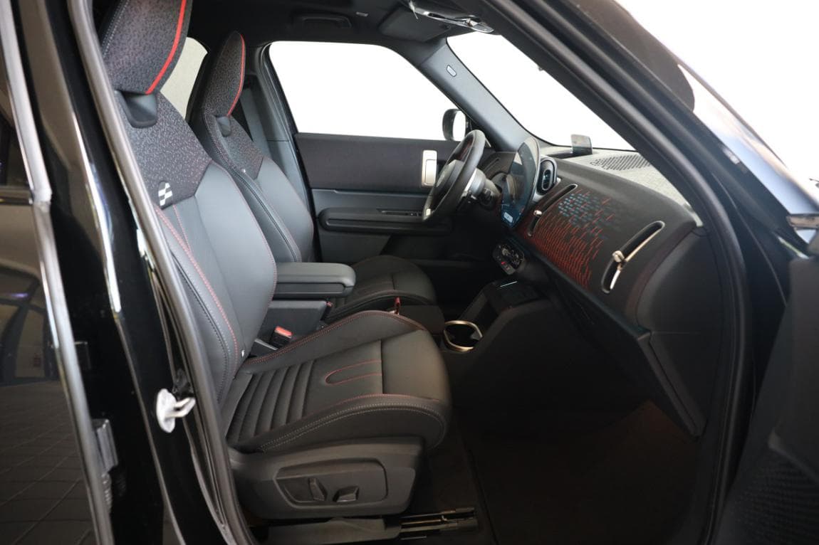 2025 Mini COUNTRYMAN - 10