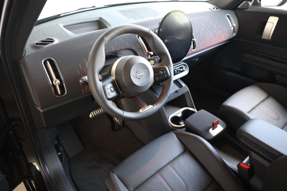 2025 Mini COUNTRYMAN - 2