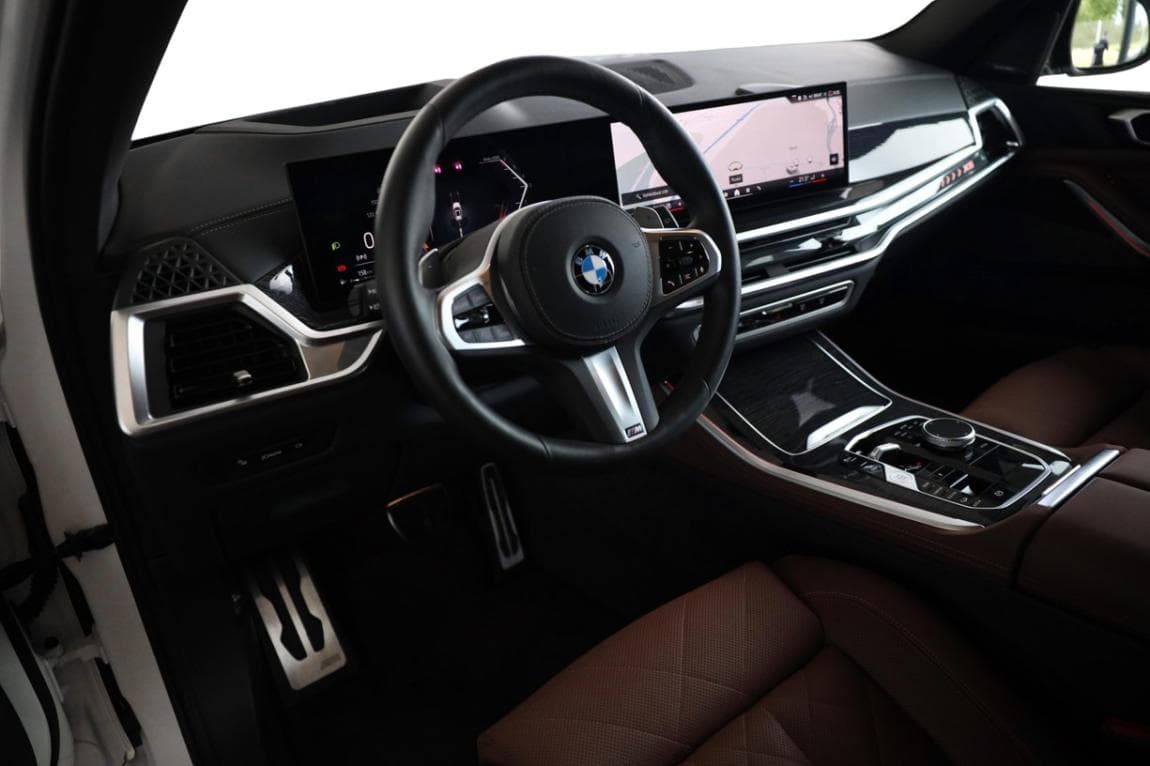 2024 BMW X5 - 2