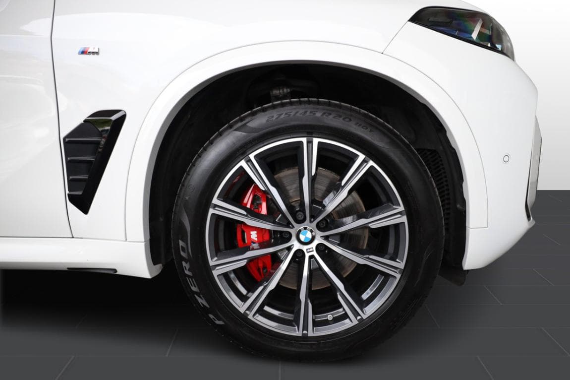 2024 BMW X5 - 7