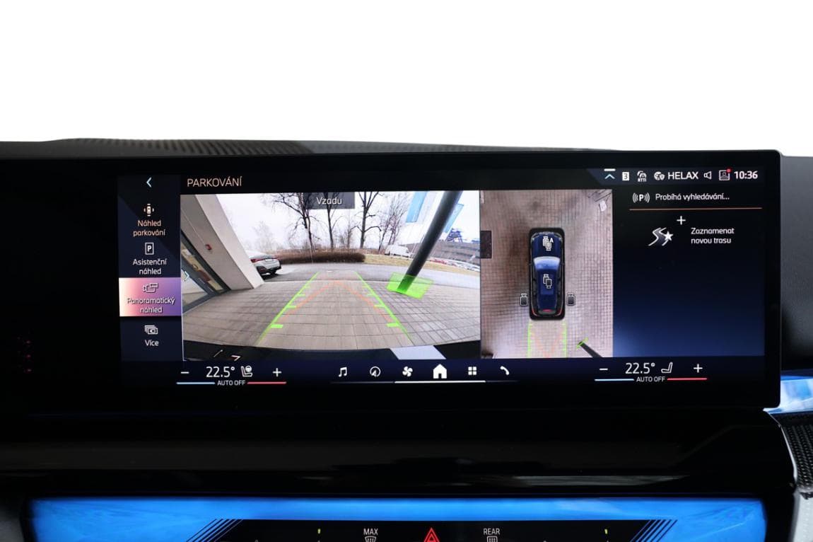 2025 BMW 5-Series - 12