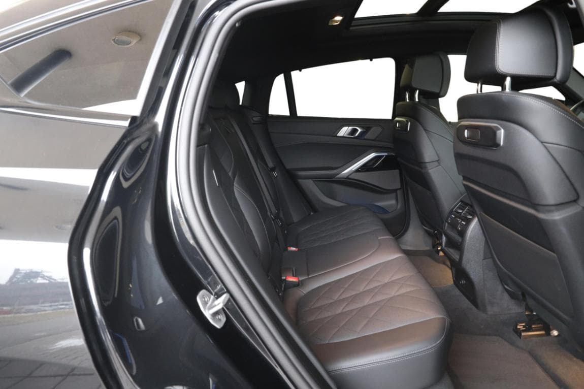 2025 BMW X6 - 6