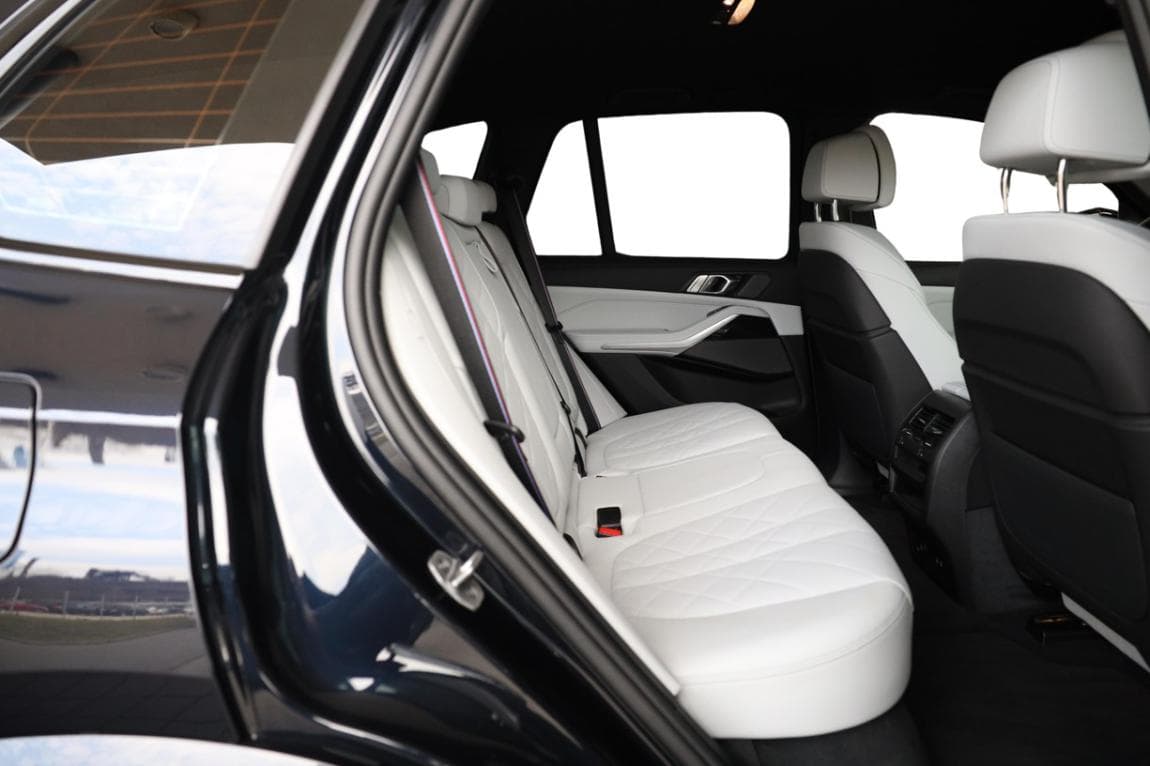 2025 BMW X5 - 6