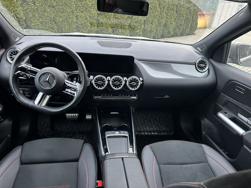 2025 Mercedes-Benz GLA - 8