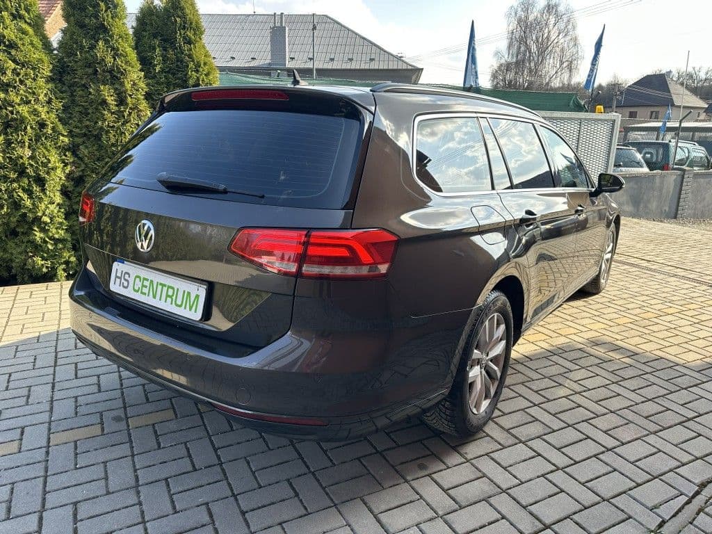 2015 Volkswagen PASSAT - 3