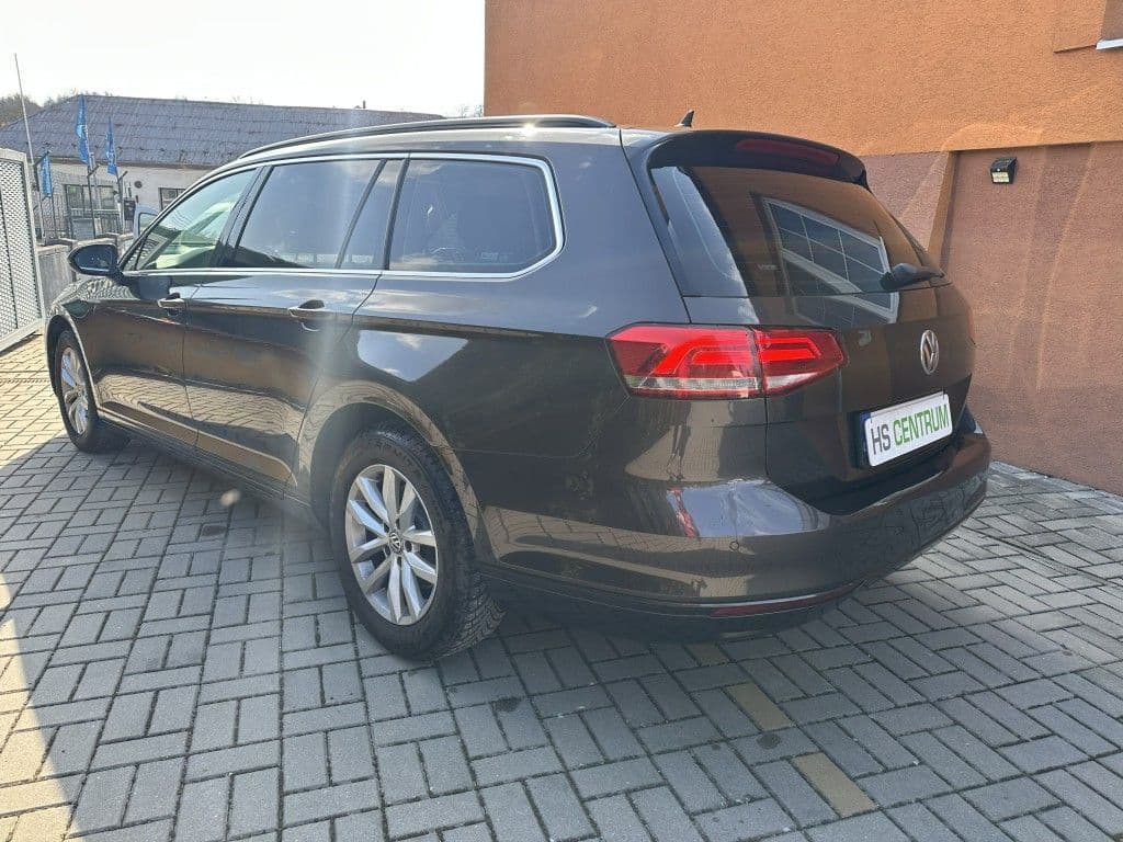 2015 Volkswagen PASSAT - 6