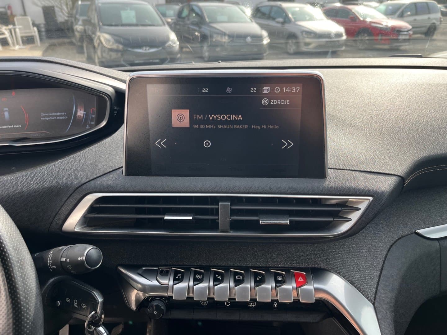 Peugeot 5008 - 10