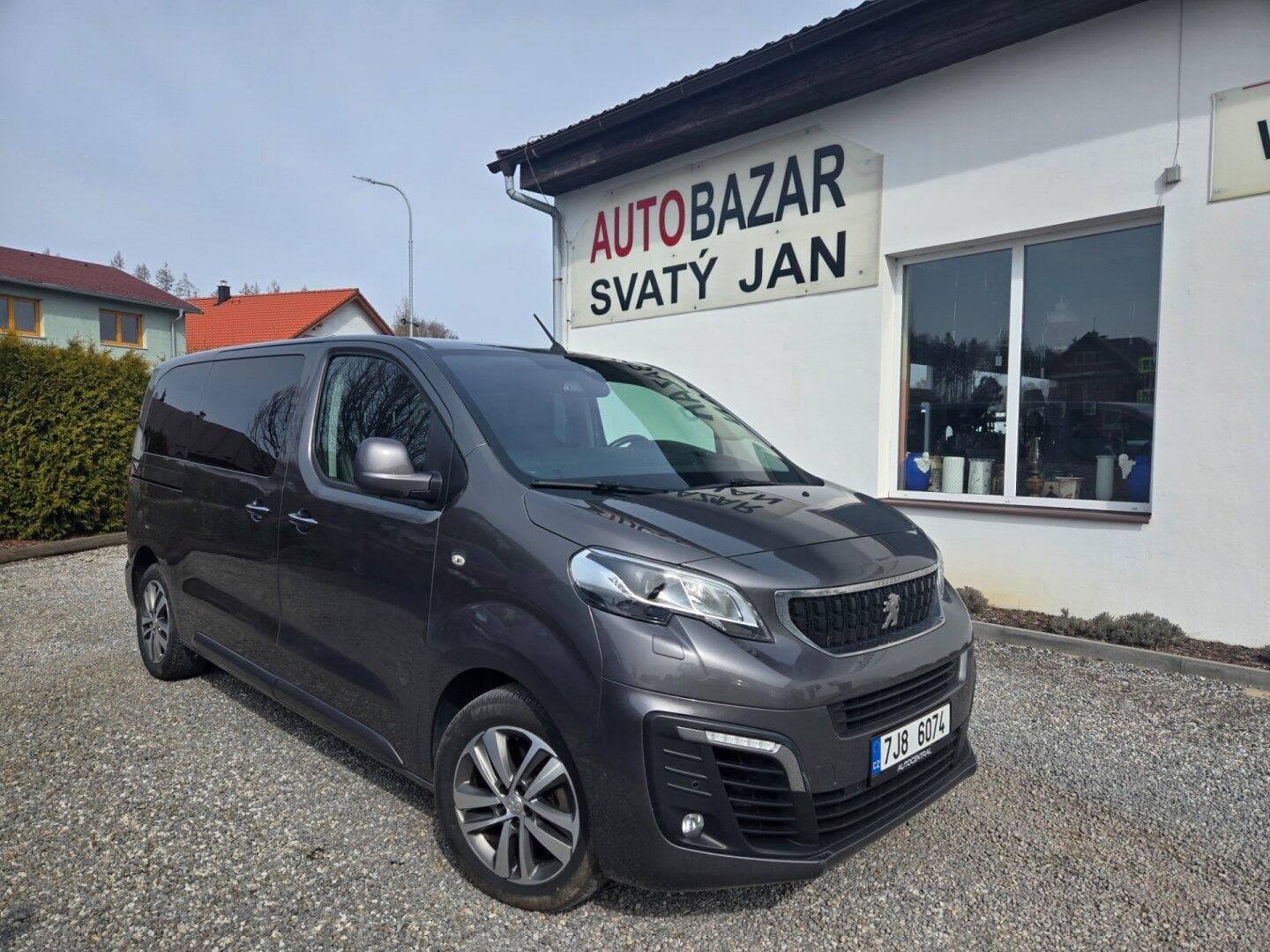 Peugeot TRAVELLER
