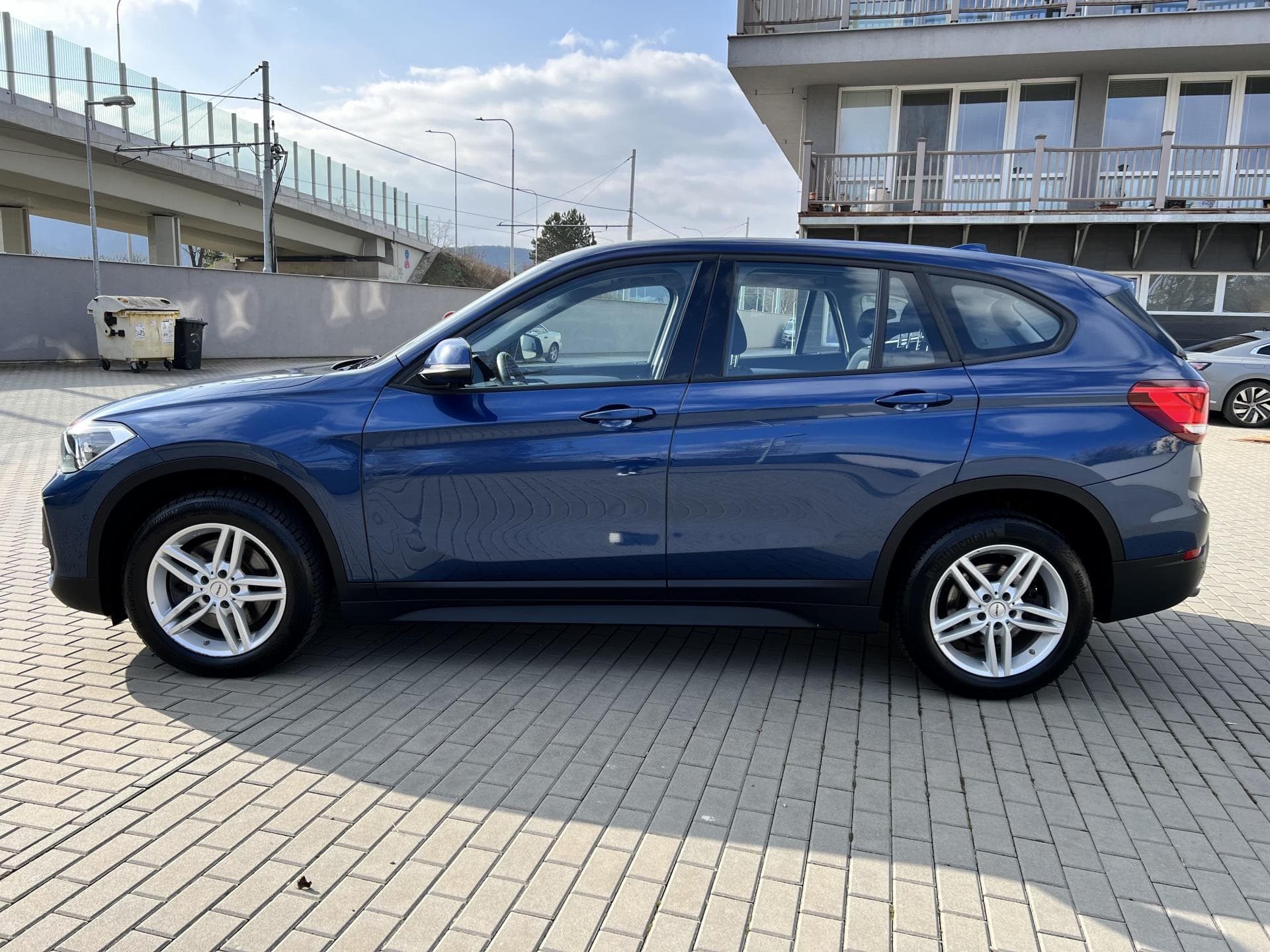 2020 BMW X1 - 11