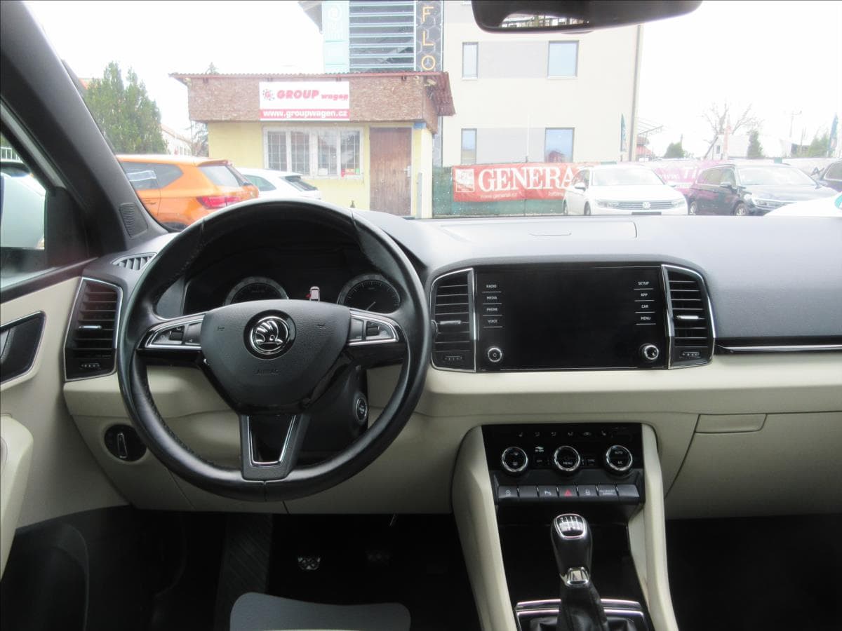 2019 Škoda KAROQ - 8
