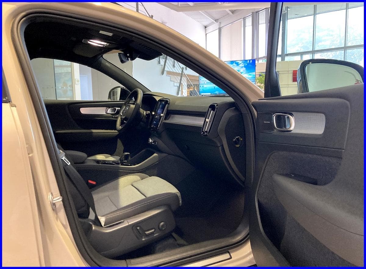 Volvo XC40 - 9