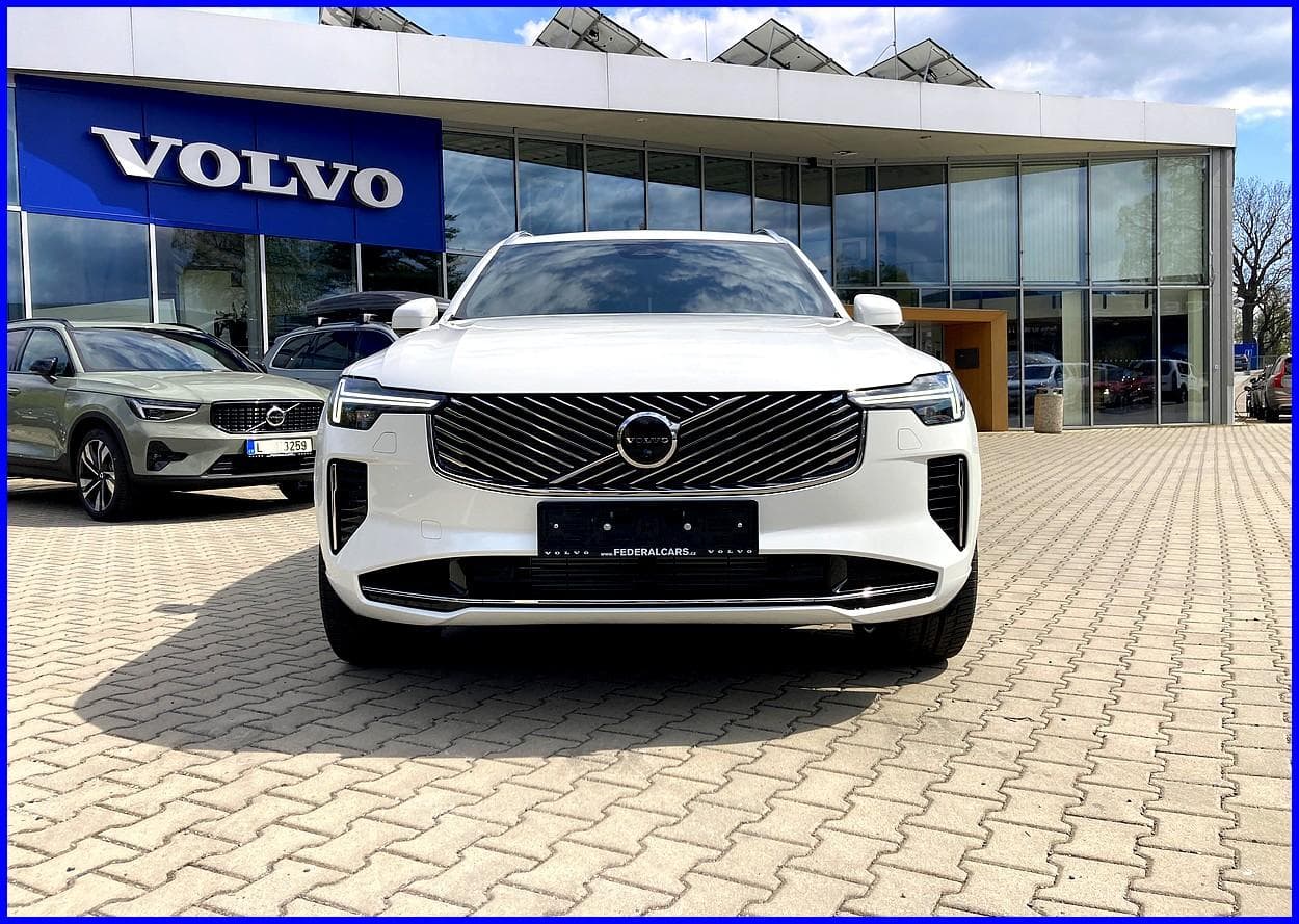 Volvo XC90 - 2