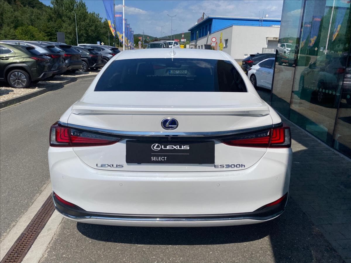 2022 Lexus Es - 4