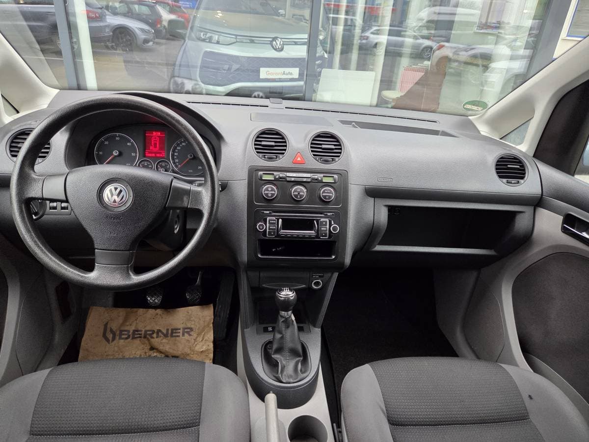 Volkswagen CADDY - 103