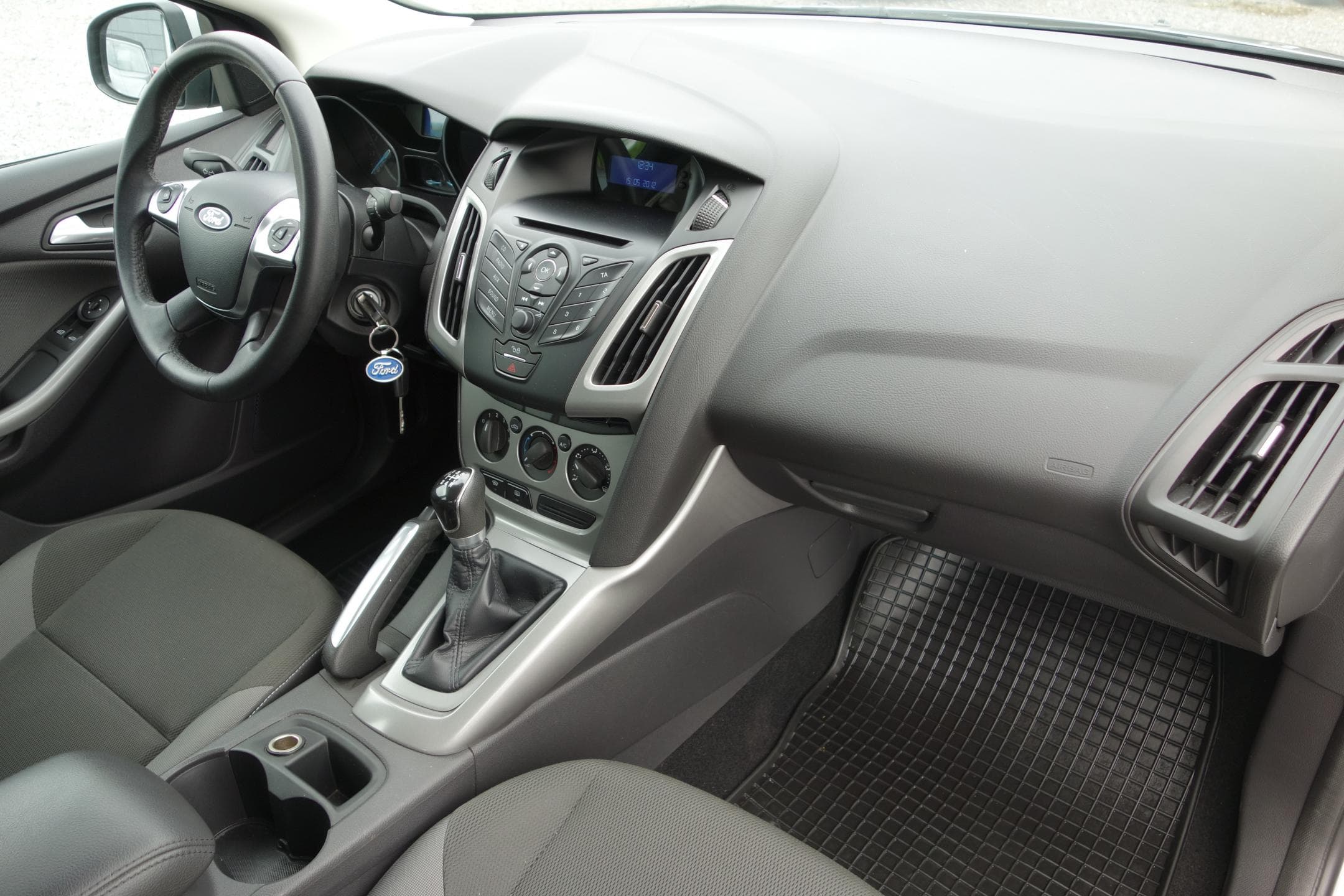 2012 Ford FOCUS - 10